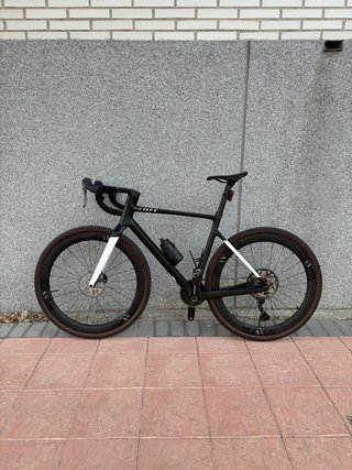 Bicicleta Scott Addict Gravel