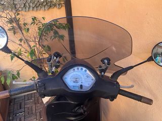Piaggio Liberty 125 Scooter Automática