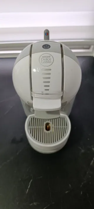 Cafetera Dolce Gusto Blanca