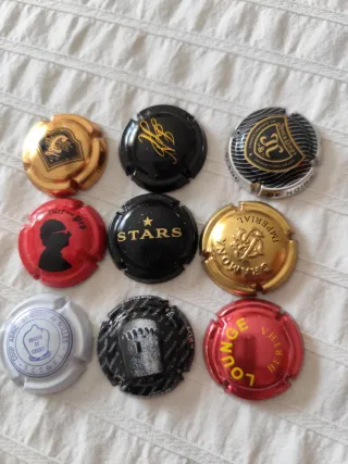 Chapas de cava variadas