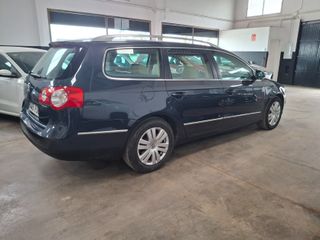 Volkswagen Passat Variant 2.0 TDI 140cv DPF Highline