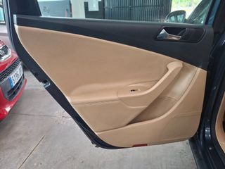 Volkswagen Passat Variant 2.0 TDI 140cv DPF Highline