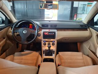 Volkswagen Passat Variant 2.0 TDI 140cv DPF Highline