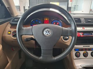 Volkswagen Passat Variant 2.0 TDI 140cv DPF Highline
