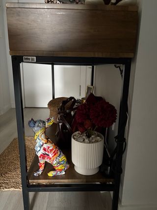 Consola per ingresso in legno e metallo