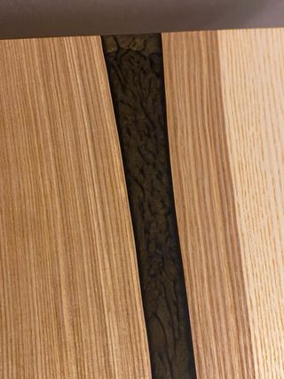 Mesita Fresno y Resina Epoxi