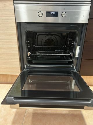 Vitrocerámica Fagor y Horno Teka.