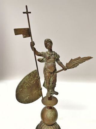 Gran Giraldillo de bronce 40cm