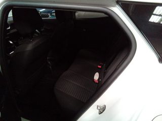 Peugeot 2008 BlueHDi 110 S&S Active Pack 81 kW (110 CV)