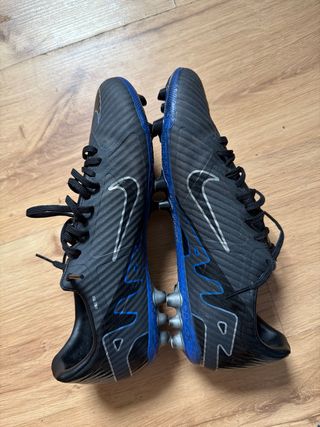 Zapatillas de fútbol Nike mercurial air zoom.