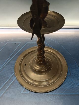 Antiguo velón, de bronce, 94x30x25 cm. Completo. CANDIL QUINQUE LAMPARA DE ACEITE