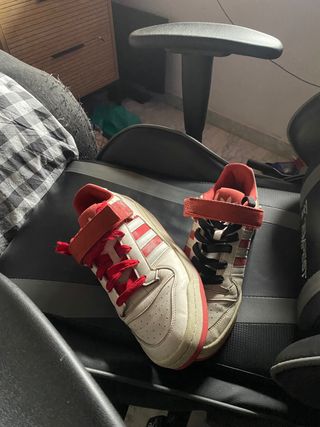 Adidas Forum Rojas Talla 43.5/44