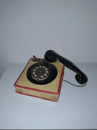 Lotto Oggetti Vintage Telefono, Sirena, ecc.