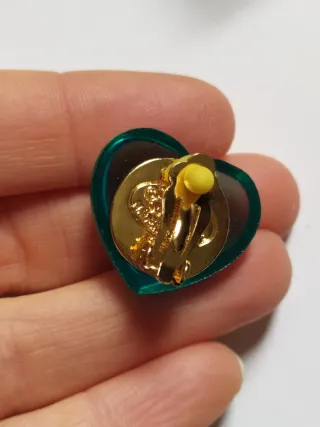 Pendientes vintage de Chanel en resina turquesa