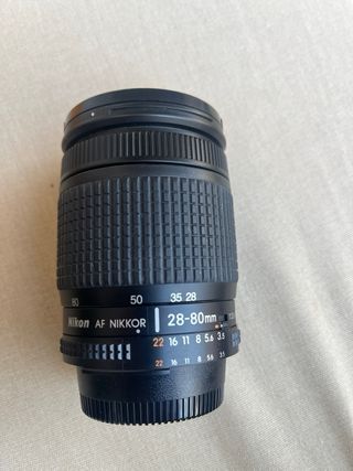 Objetivo Nikon AF NIKKOR 28-80mm Analógico