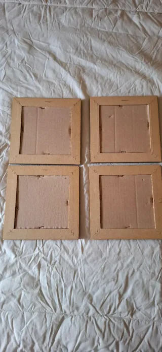 Lote 4 cuadros motivos florales