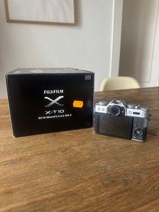 Fujifilm XT10  objetivo XC 1650mm OIS II  Caja ori