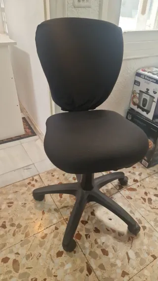 Silla de escritorio negra
