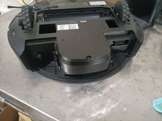 - Cecotec Robot Aspirador y Friegasuelos con Man