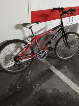 Bicicleta Jumper Roja y Negra