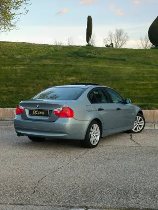 BMW Serie 3 320d B🟡