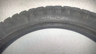 Neumático moto delantera 90/90/21