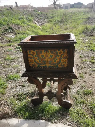 Jardinera Alfonsina S. XIX Nogal