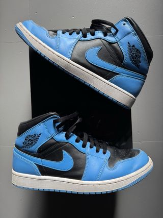 Nike Air Jordan 1 Mid Azul y Negro