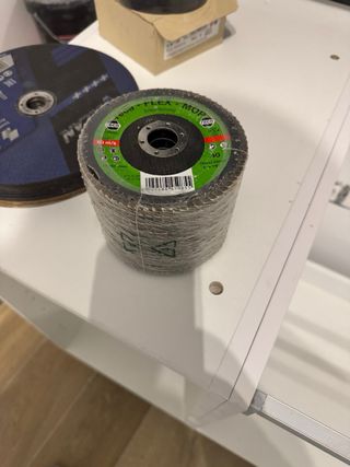 Discos de corte y lijas