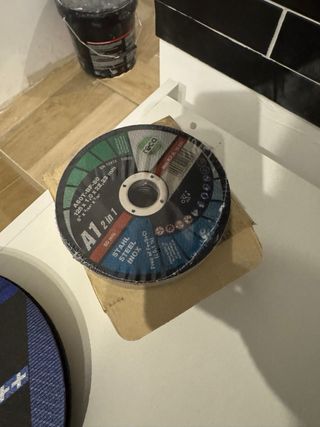 Discos de corte y lijas