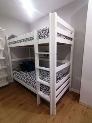 Litera alta madera + 2 colchones