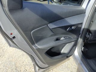 Peugeot 3008 BlueHDI 130 S&S Allure 96 kW (130 CV)