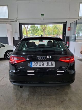 Audi A3 Sportback 1.6 TDI 110CV clean Attraction