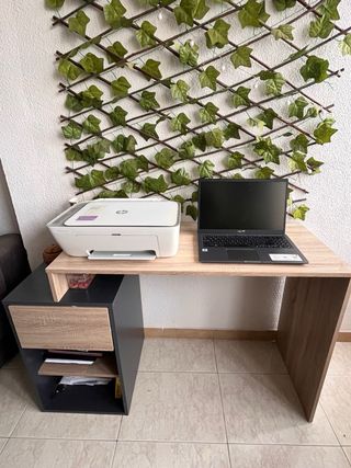 Escritorio ordenador/estudio madera y gris