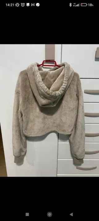 Sudadera pelito suave beige