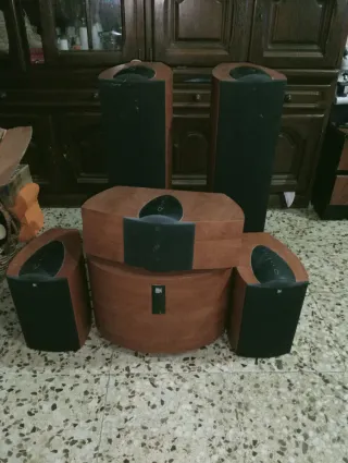 Altavox Altavoces KEF