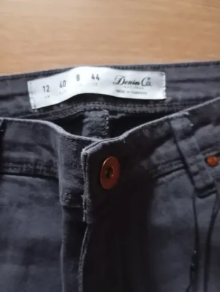 Lote 3 Pantalones Mujer.  Talla 40