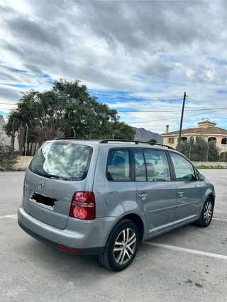 Volkswagen Touran 2008