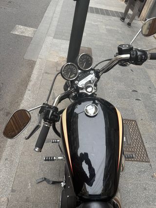 Harley Davidson 1200 R Custom