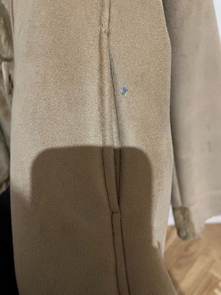 Abrigo parka niña beige con capucha