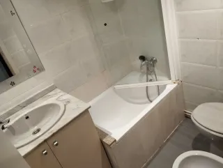 Alquilo habitación en piso compartido