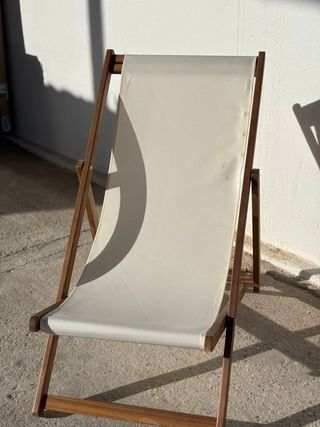 Hamaca de madera blanca