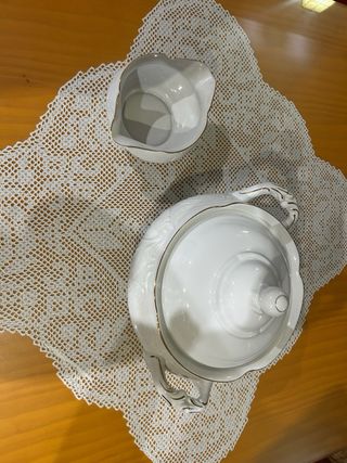 Vajilla porcelana filo oro