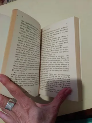 Libro cinco horas con Mario. Versión teatral