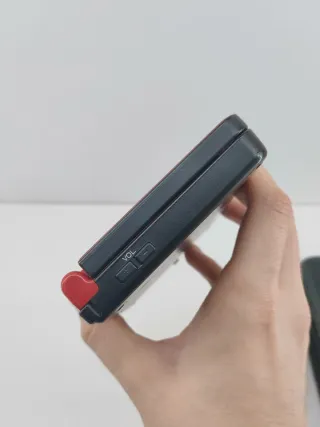 Nintendo DSi XL Rosso Edizione 25° Anniversario Ma