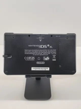 Nintendo DSi XL Rosso Edizione 25° Anniversario Ma