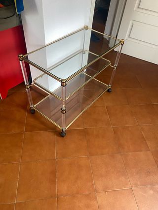 Carrito de cristal y metal dorado