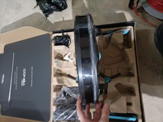 - Cecotec Robot aspirador y fregasuelos Conga 10