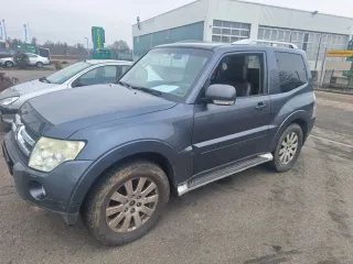 Mitsubishi Montero 2007