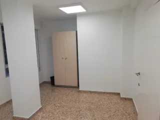 Oficina en entresuelo calle Gobernador, 95